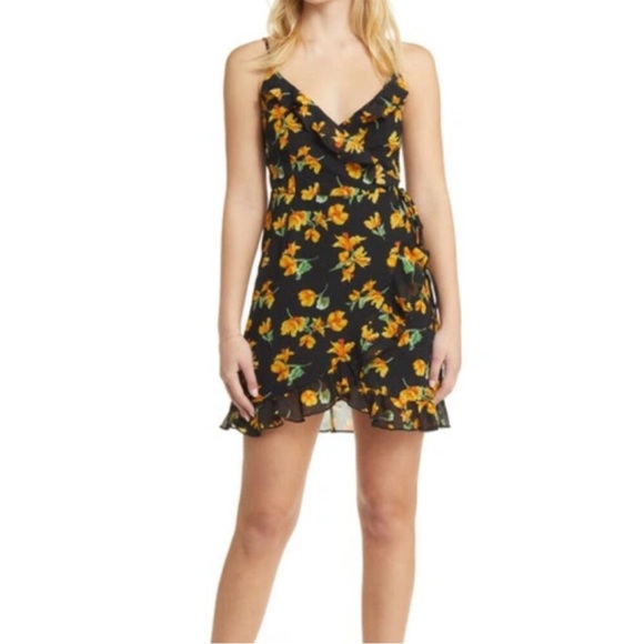 Topshop Women's Size US 6 Floral Black & Yellow Mini Wrap Dress NWT - Picture 1 of 8